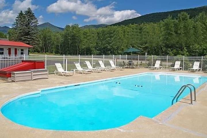 Pool 23 of 26