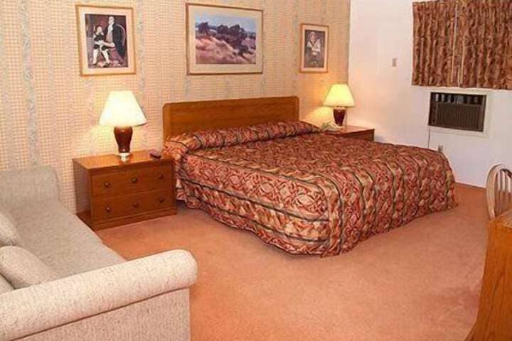 Room 20 of 26